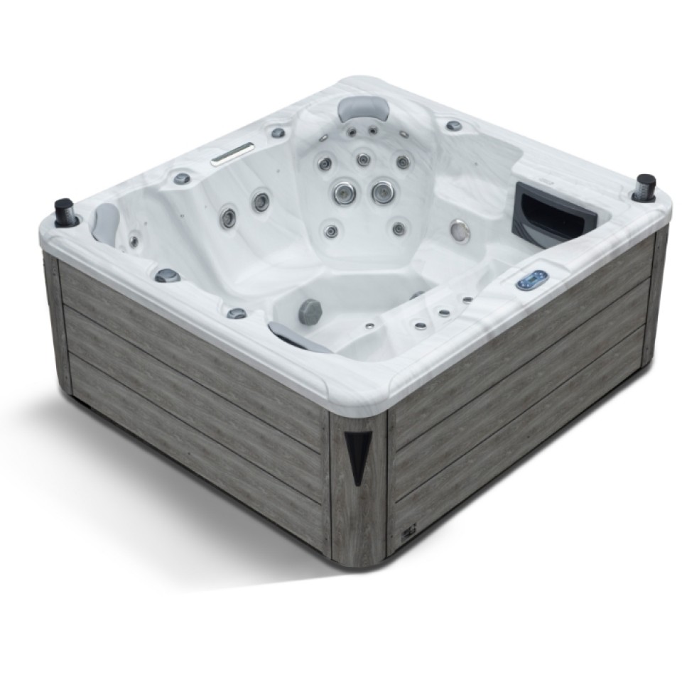 Image d'un jacuzzi en bois avec l'intérieur en blanc.
