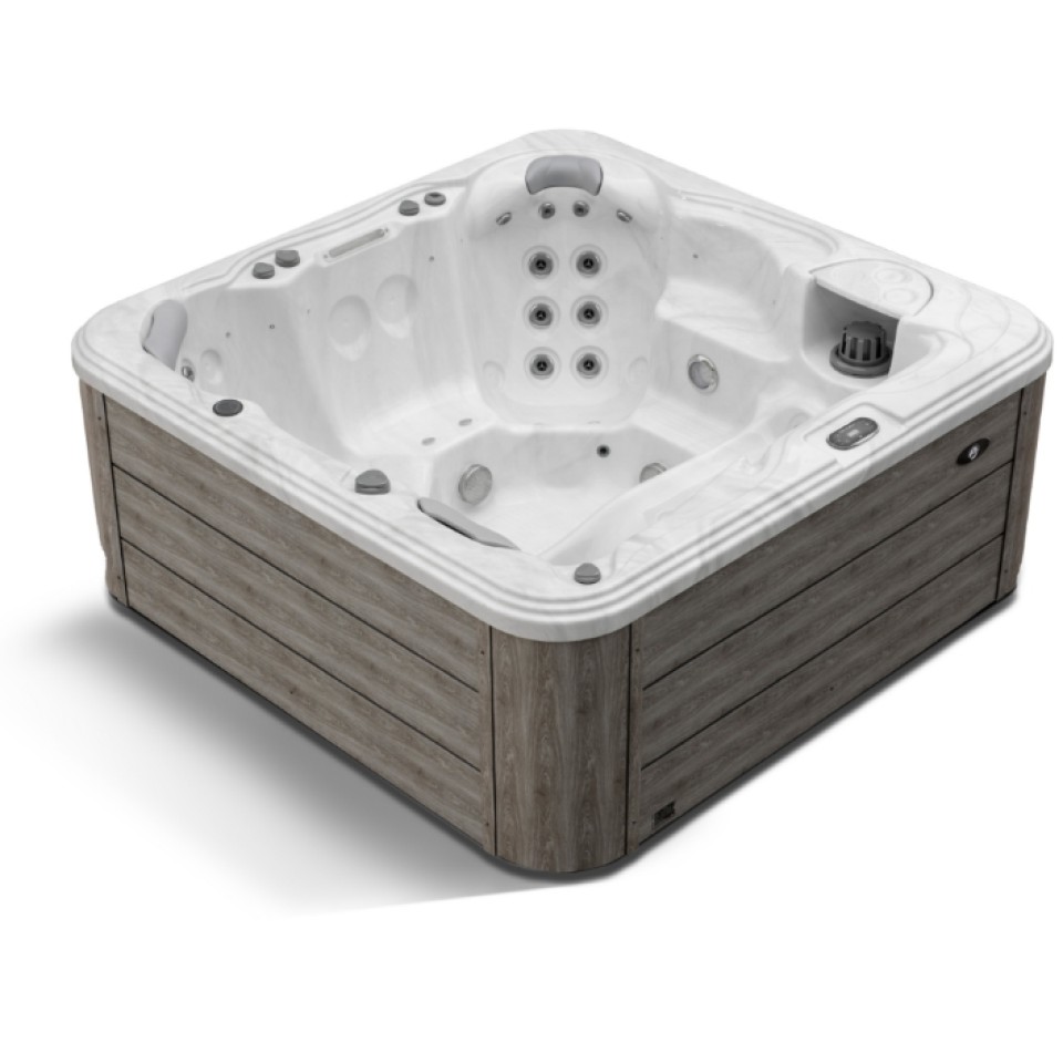 Image d'un jacuzzi en bois avec l'intérieur en blanc.