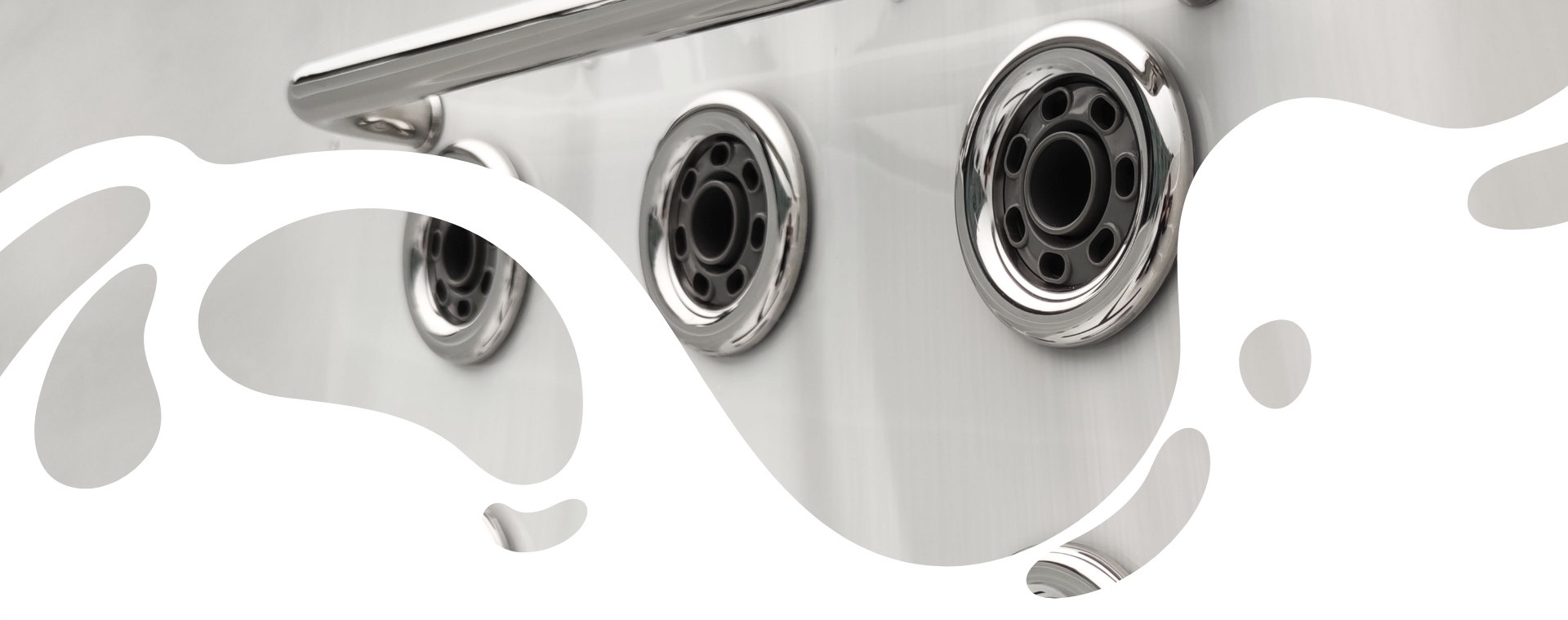 Image de plusieurs jets d'eau du jacuzzi.